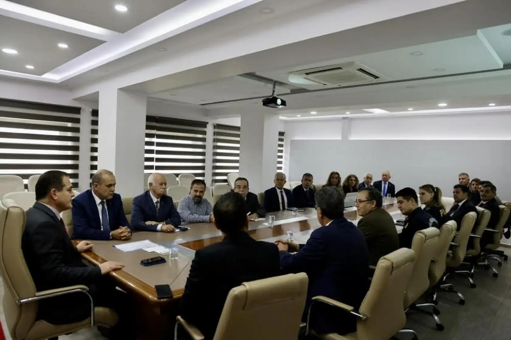 Vali Akbıyık Ortaca'yı ziyaret etti