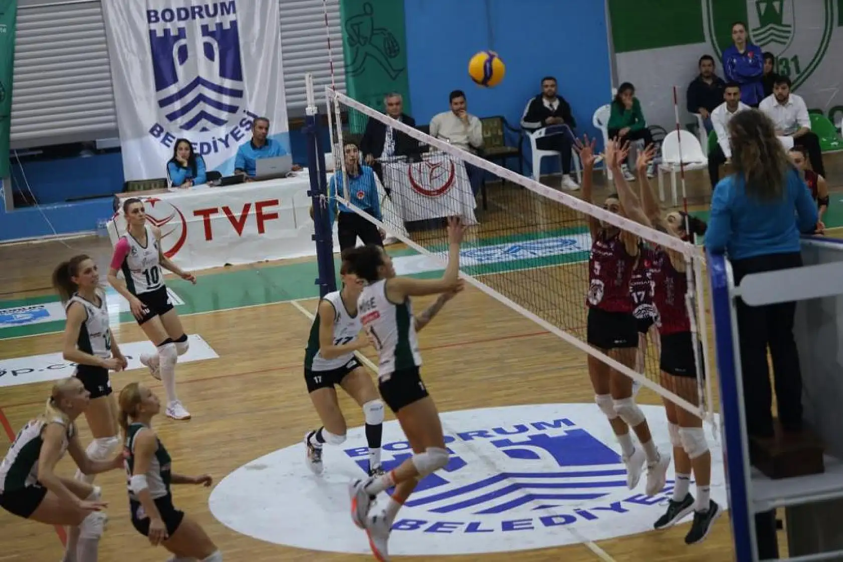 Bodrum'un İncileri Çanakkale'yi Devirdi