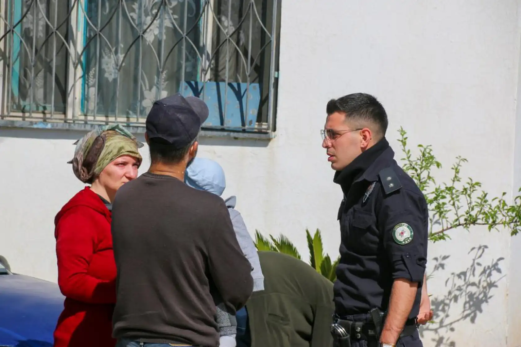 Uyuduğunu düşündüğü babası hayatını kaybetmiş