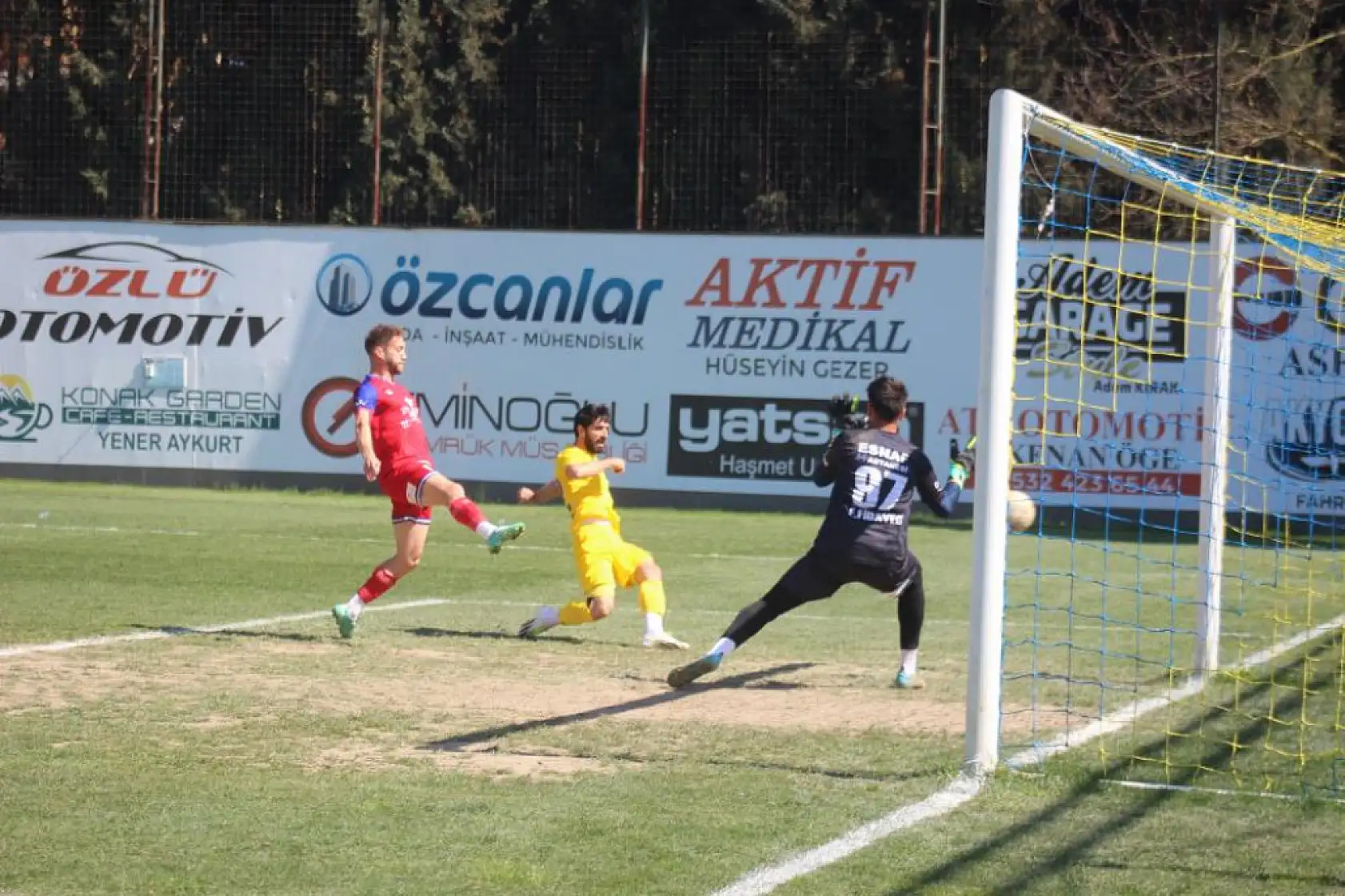 Taner Gülleri'nin Derince'si Fethiyespor'u mağlup etti