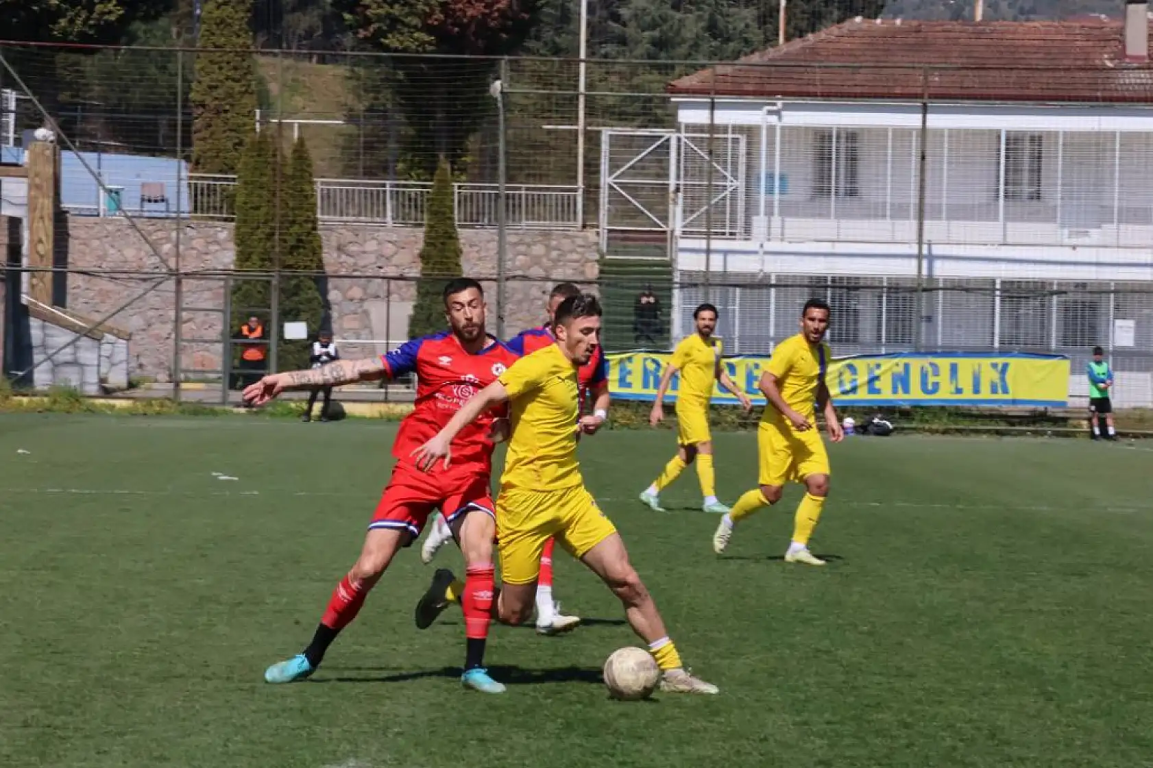 Taner Gülleri'nin Derince'si Fethiyespor'u mağlup etti