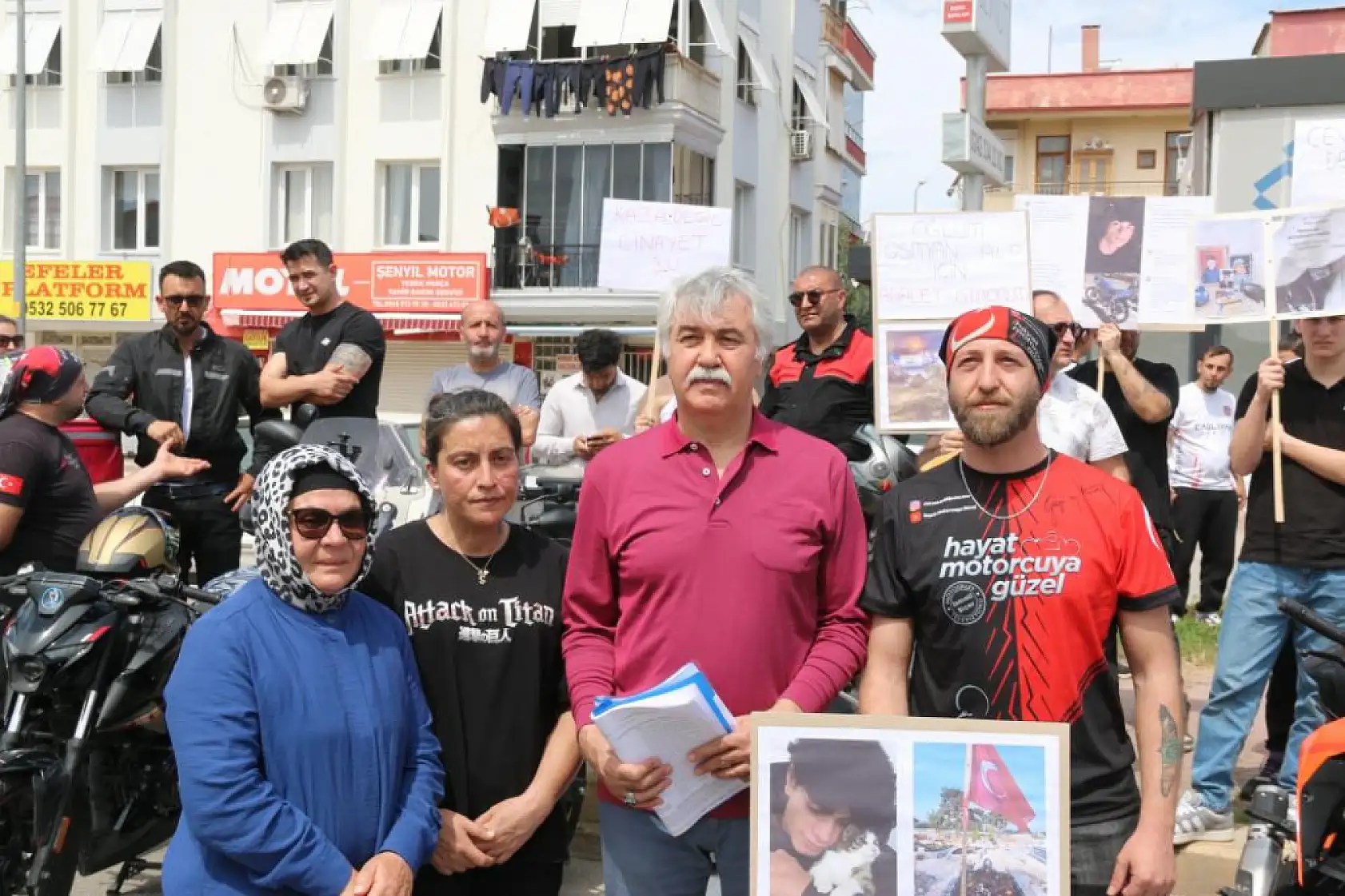 19 yaşındaki genci hayattan koparan kazayla ilgili vahim iddia: 'Yarış yapıyorlardı'
