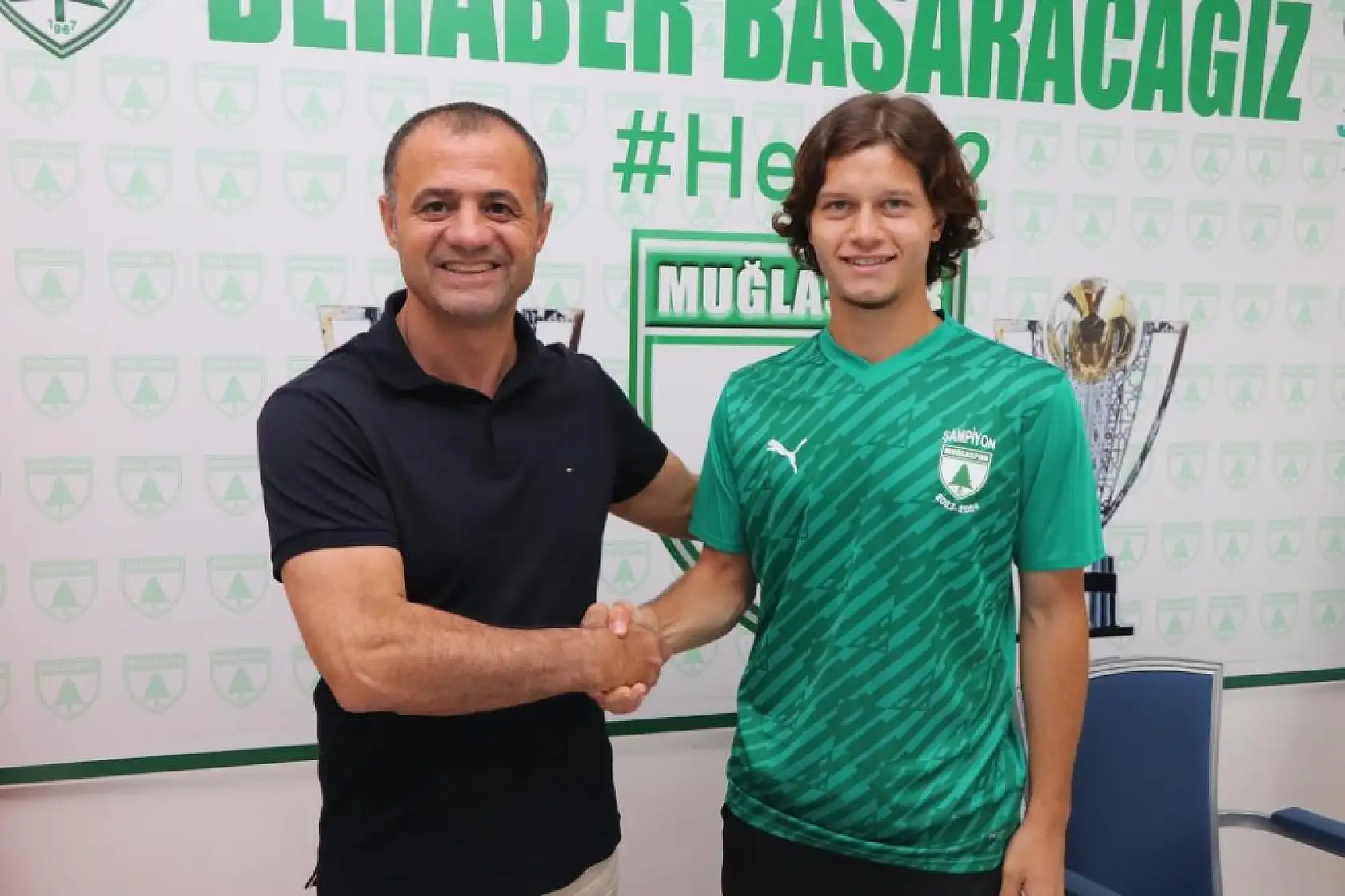 Muğlaspor'a 'Tatlı' transfer