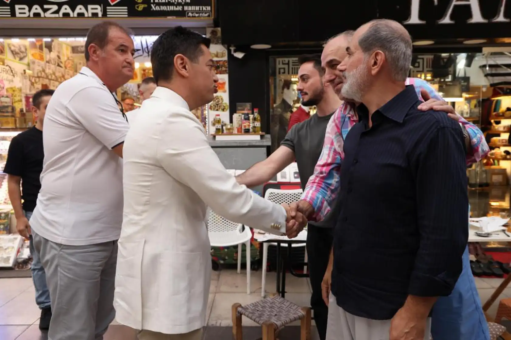 Başkan Acar: 'Kapalı çarşının ferah ve aydınlık bir ortam olmasını sağlayacağız'