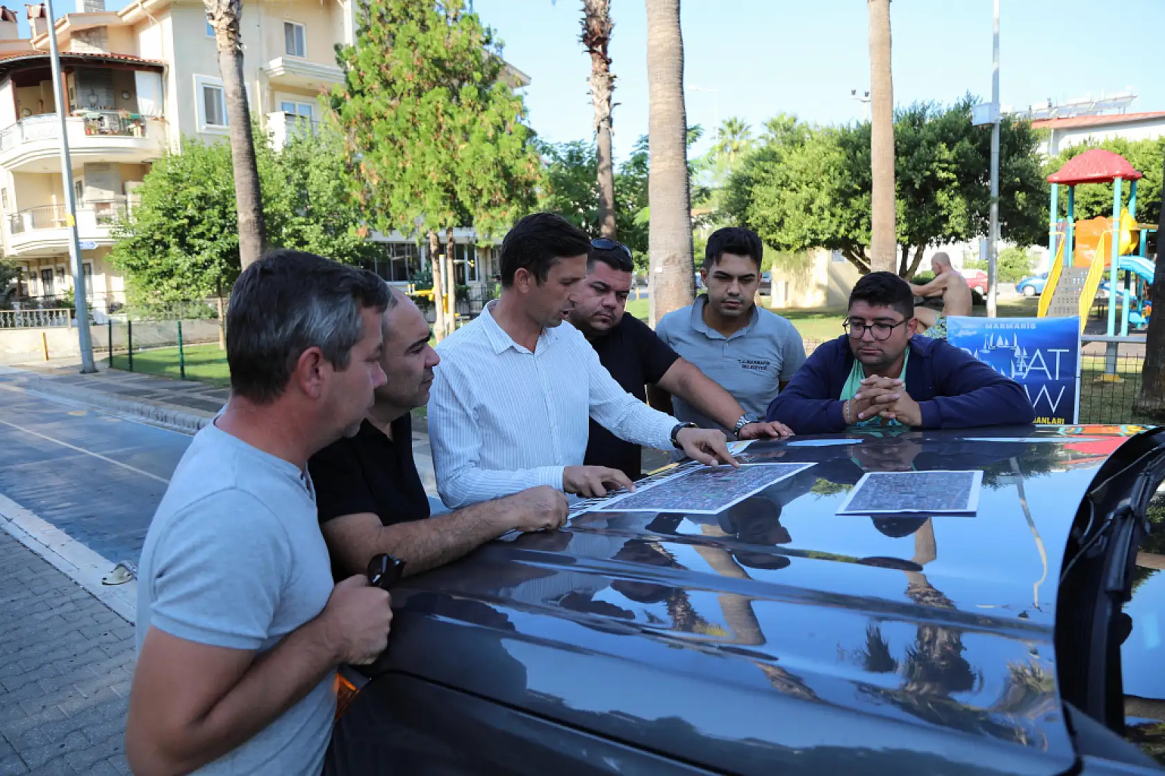 Marmaris Çıldır Mahallesi'nde temizlik çalışması gerçekleştirildi