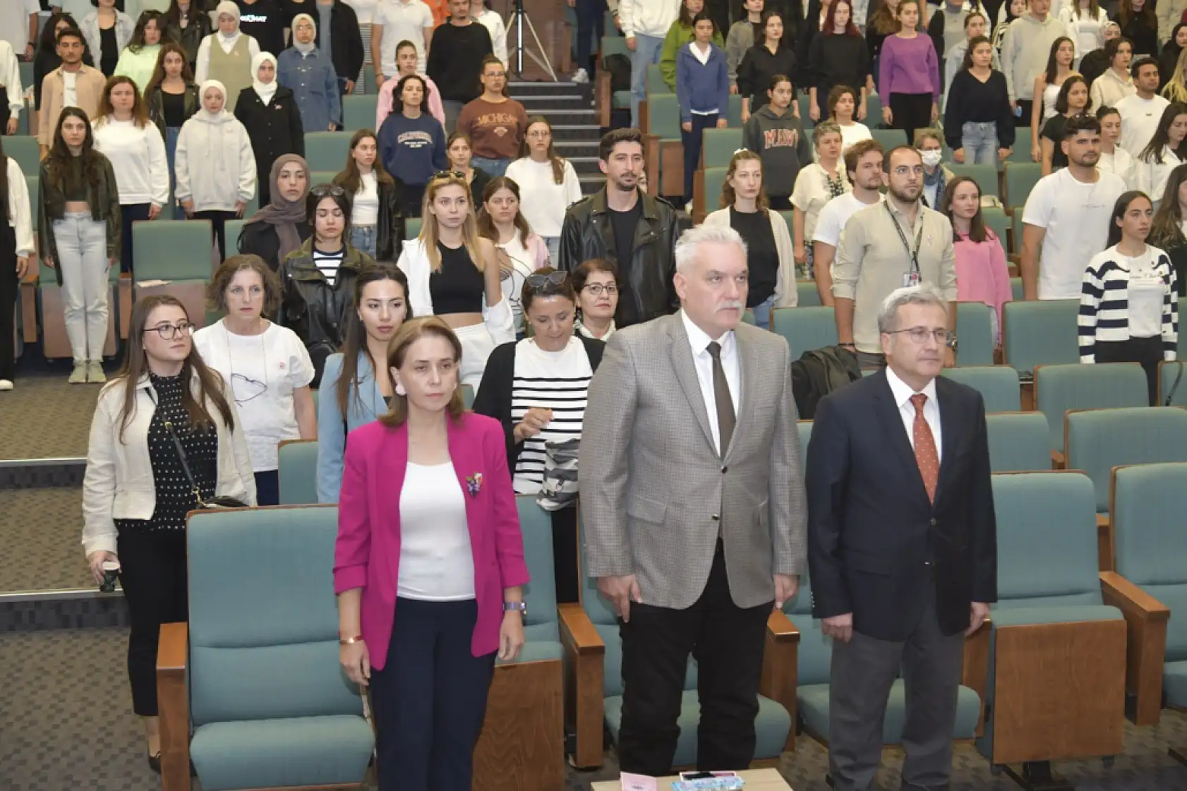 Muğla'da Meme Kanseri farkındalık sempozyumu düzenlendi: 'Erken teşhis hayat kurtarır'