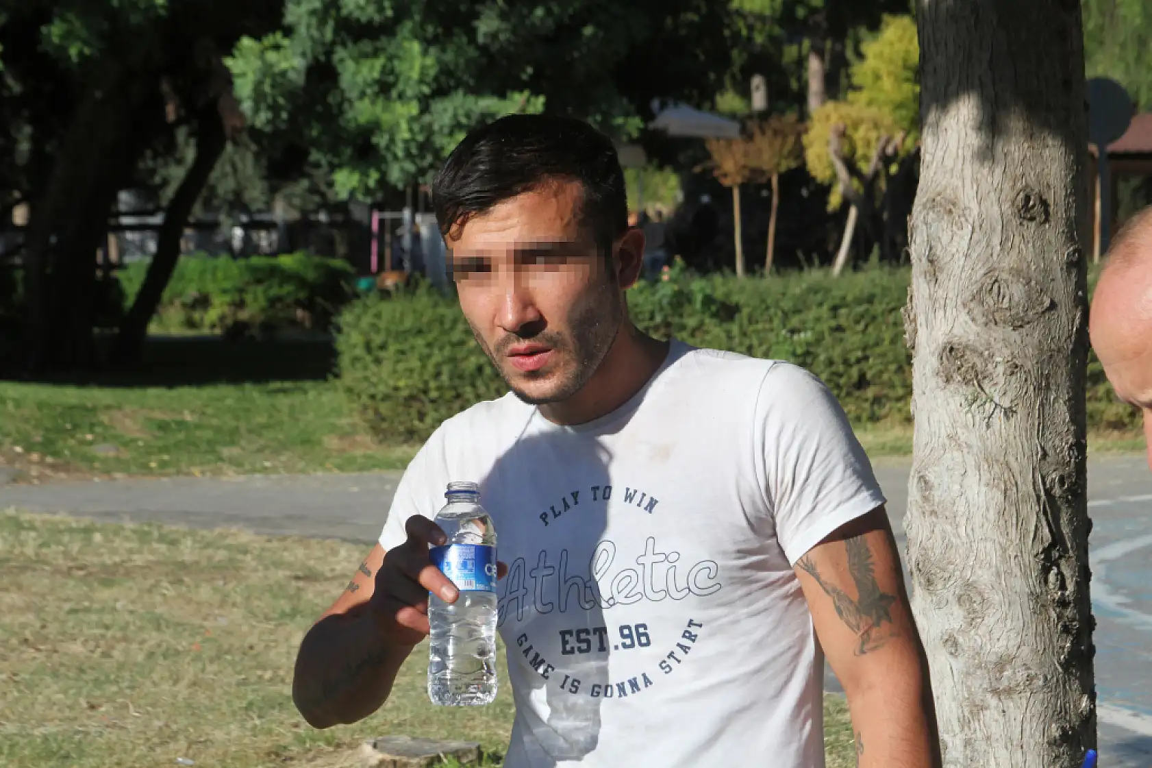 Uygunsuz Duruma Müdahale Etti, 35 Metrelik Kayalıklarda Mahsur Kaldı!