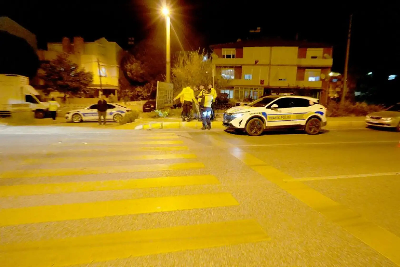 Otomobilin çarpıp kaçtığı yaya hayatını kaybetti