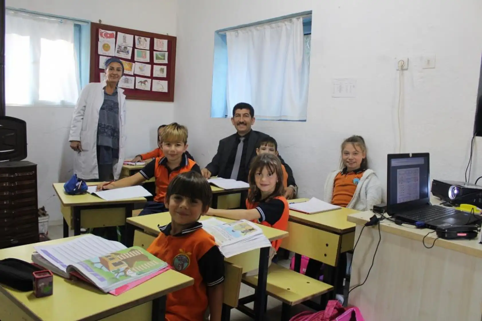 Köyceğiz'de eğitim öğretim faaliyetleri yerinde inceleniyor