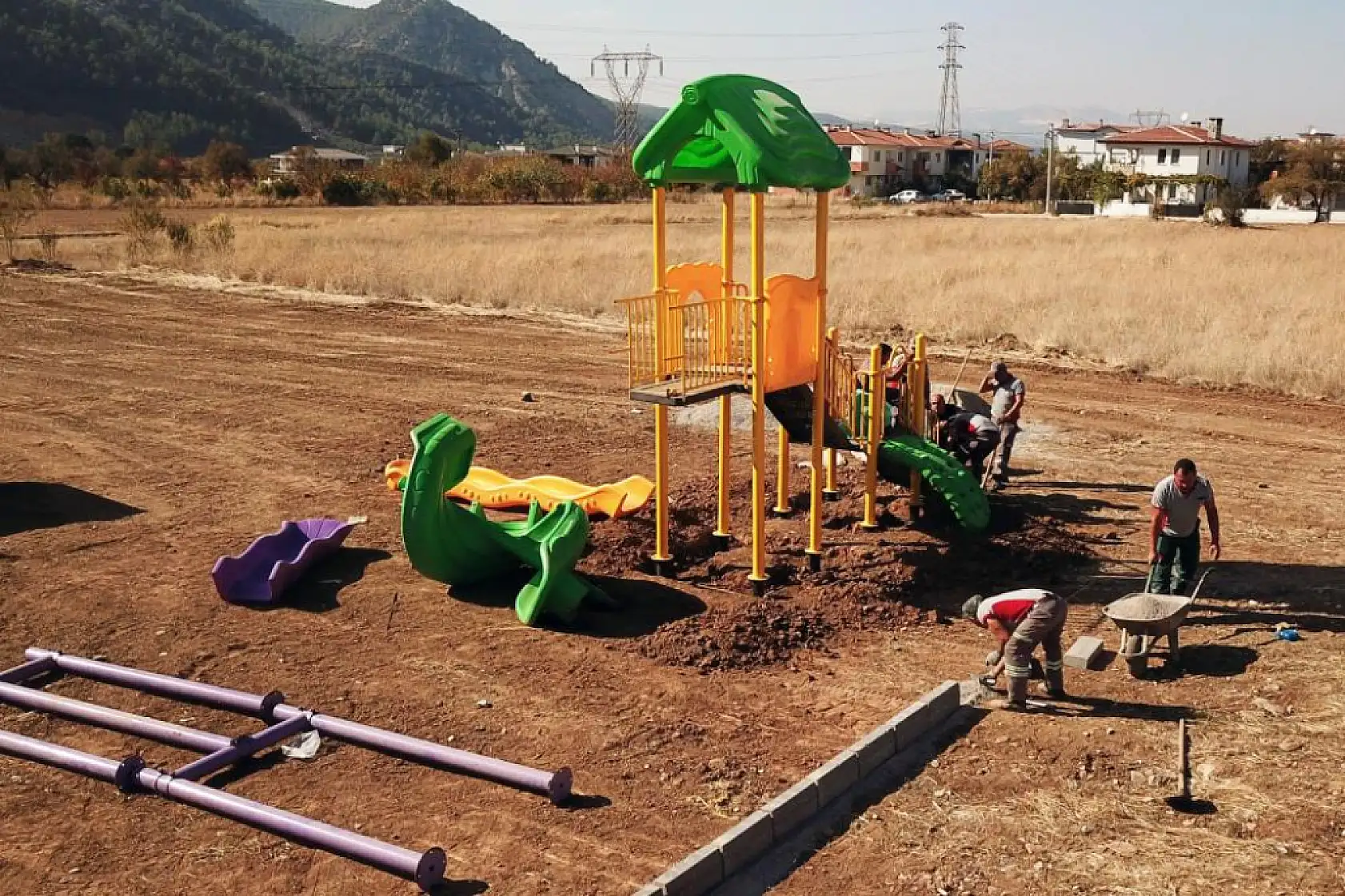 Çocuklar istedi, Gonca Başkan yaptı