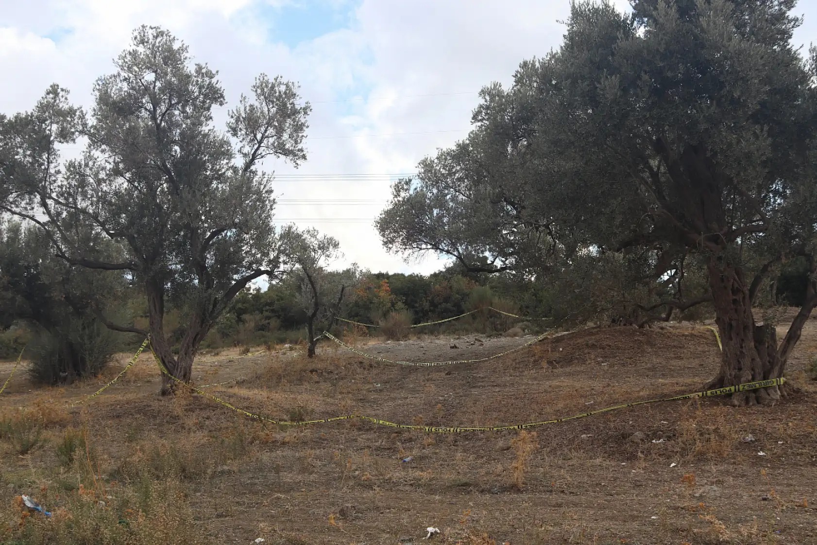 Dağlık araziye götürdüğü eşini öldürüp intihar etti