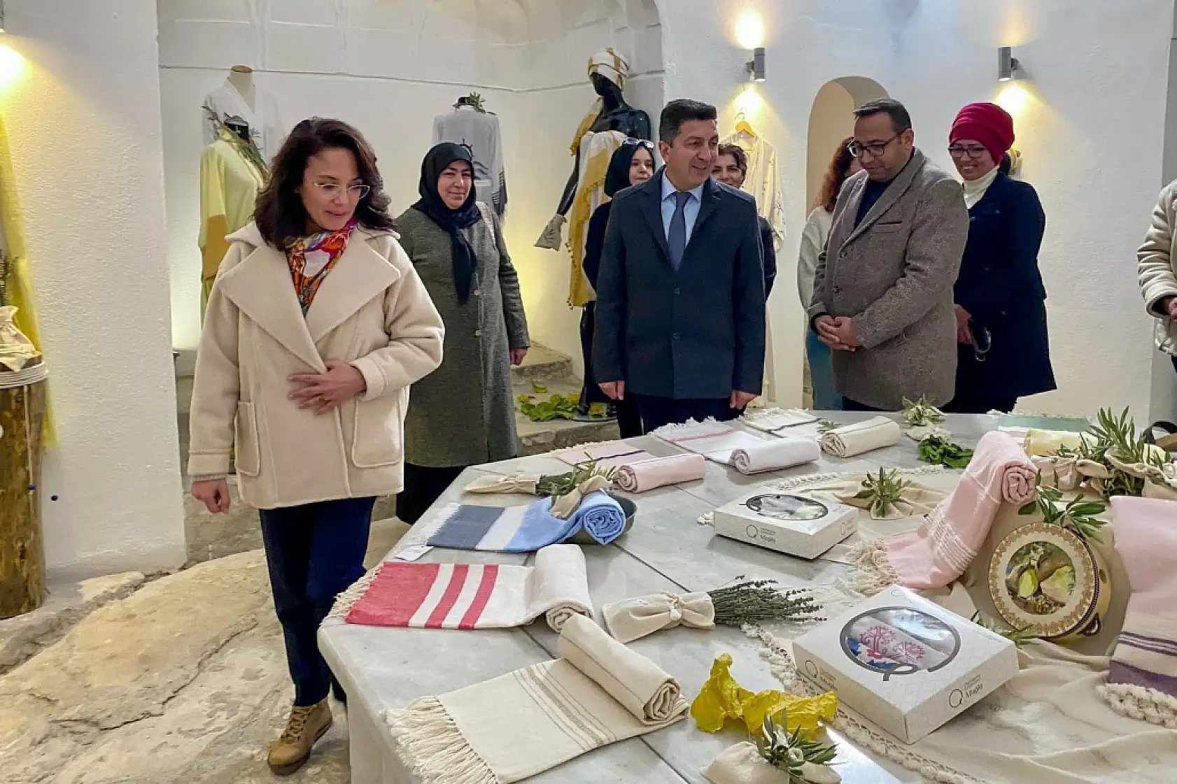 Muğla Olgunlaşma Enstitüsü'nden tarihi dokuda sanat sergisi