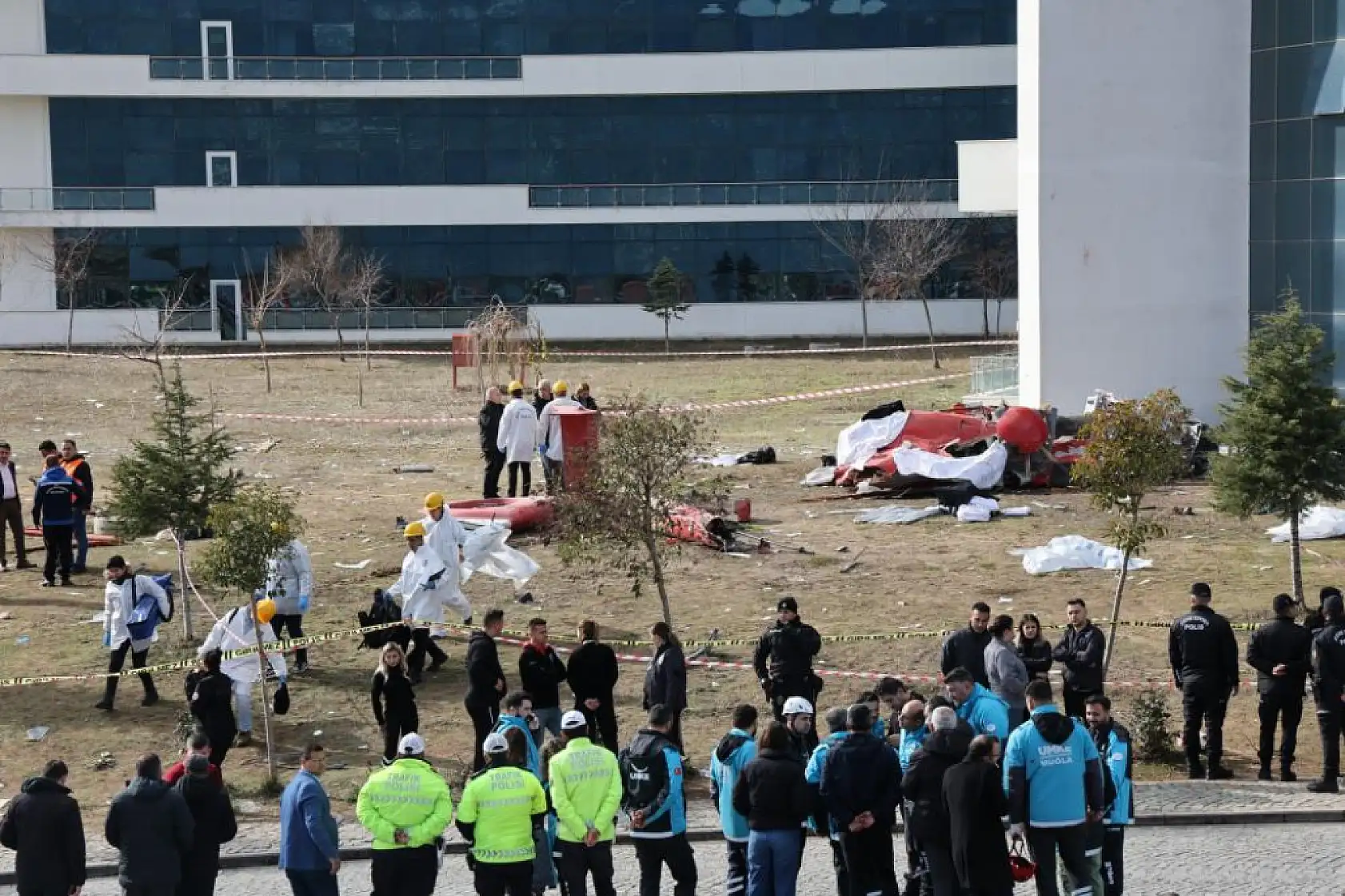 Muğla'da helikopter kazasında olay yeri incelemesi tamamlandı