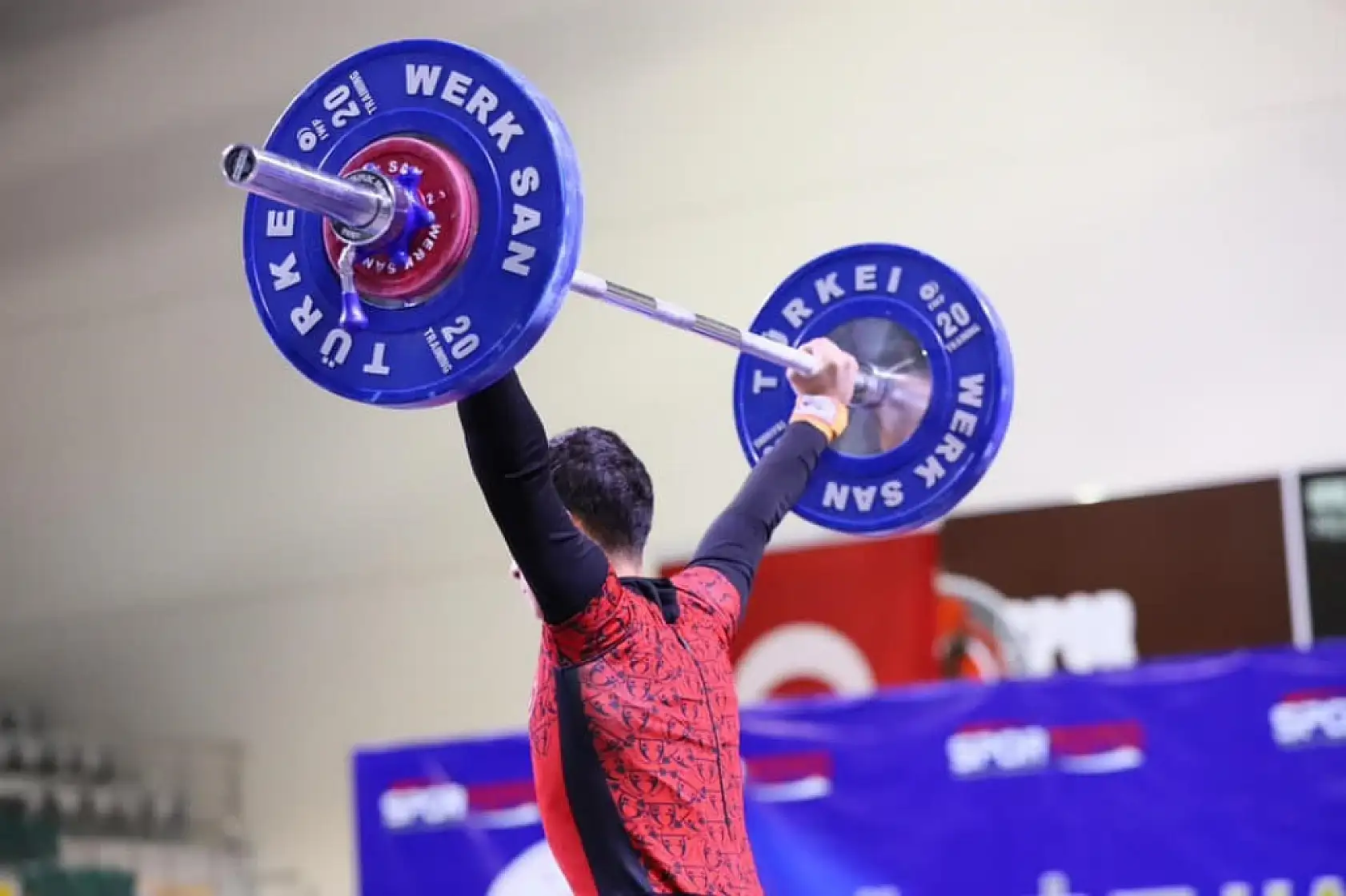 Muğla'da Halter Türkiye Birinciliği'nde nefes kesen mücadeleler