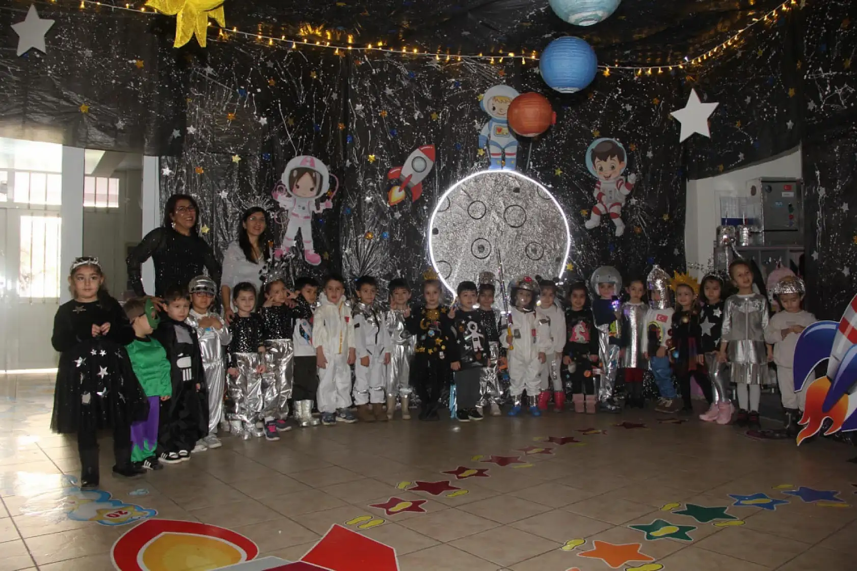 Muğla'da miniklerden 'Uzay Günü'ne büyük ilgi