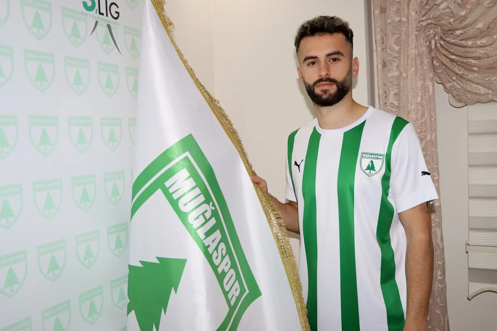 Muğlaspor Süper Lig deneyimli Arslantaş'ı renklerine kattı