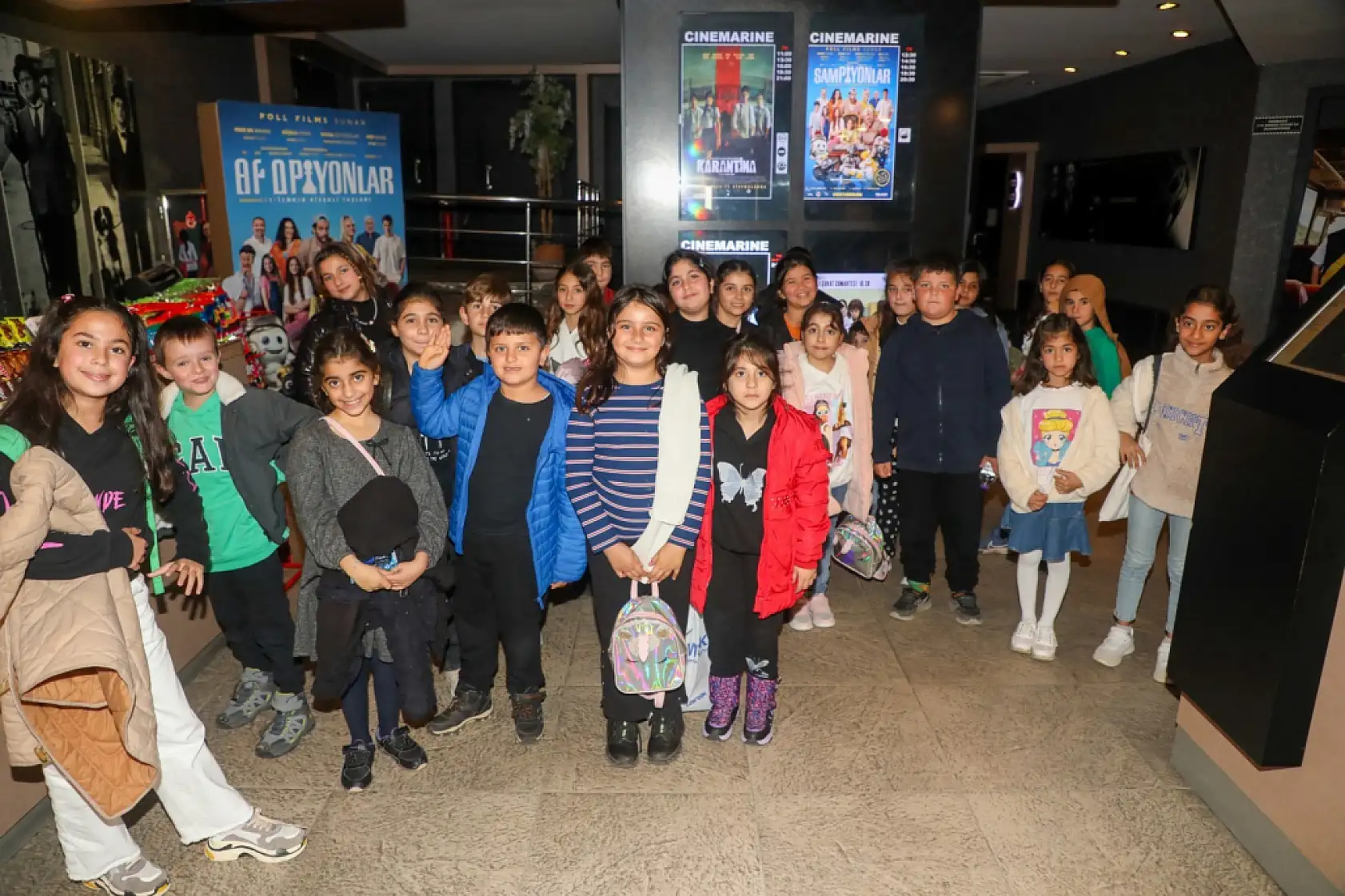 Bodrum Belediyesi'nden öğrencilere sinema etkinliği