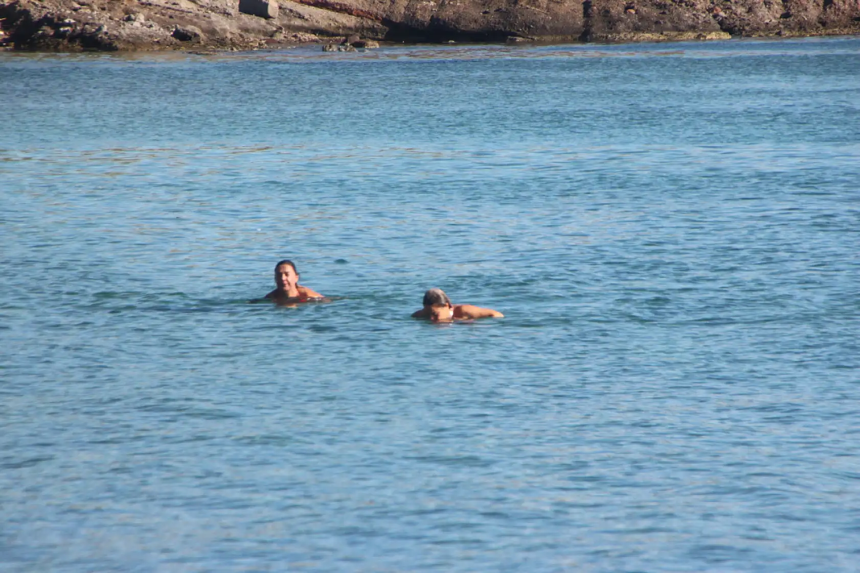 Bodrum'da kış ortasında deniz keyfi