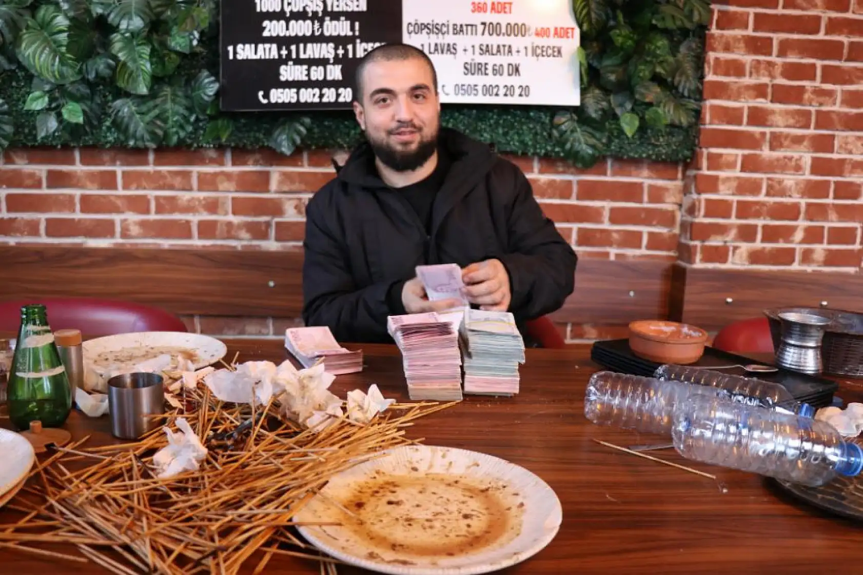 Denizli'de inanılmaz rekor! 360 çöp şiş yedi, servet kazandı