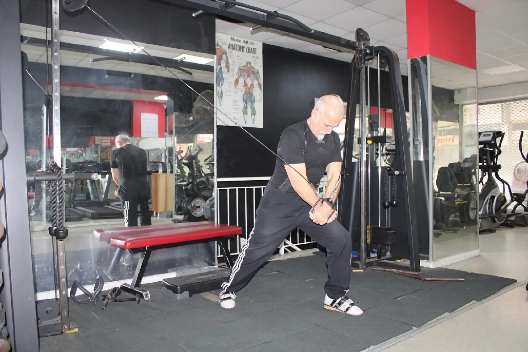 Eşi 'kendini toparla' dedi, Türkiye ve Avrupa şampiyonu oldu