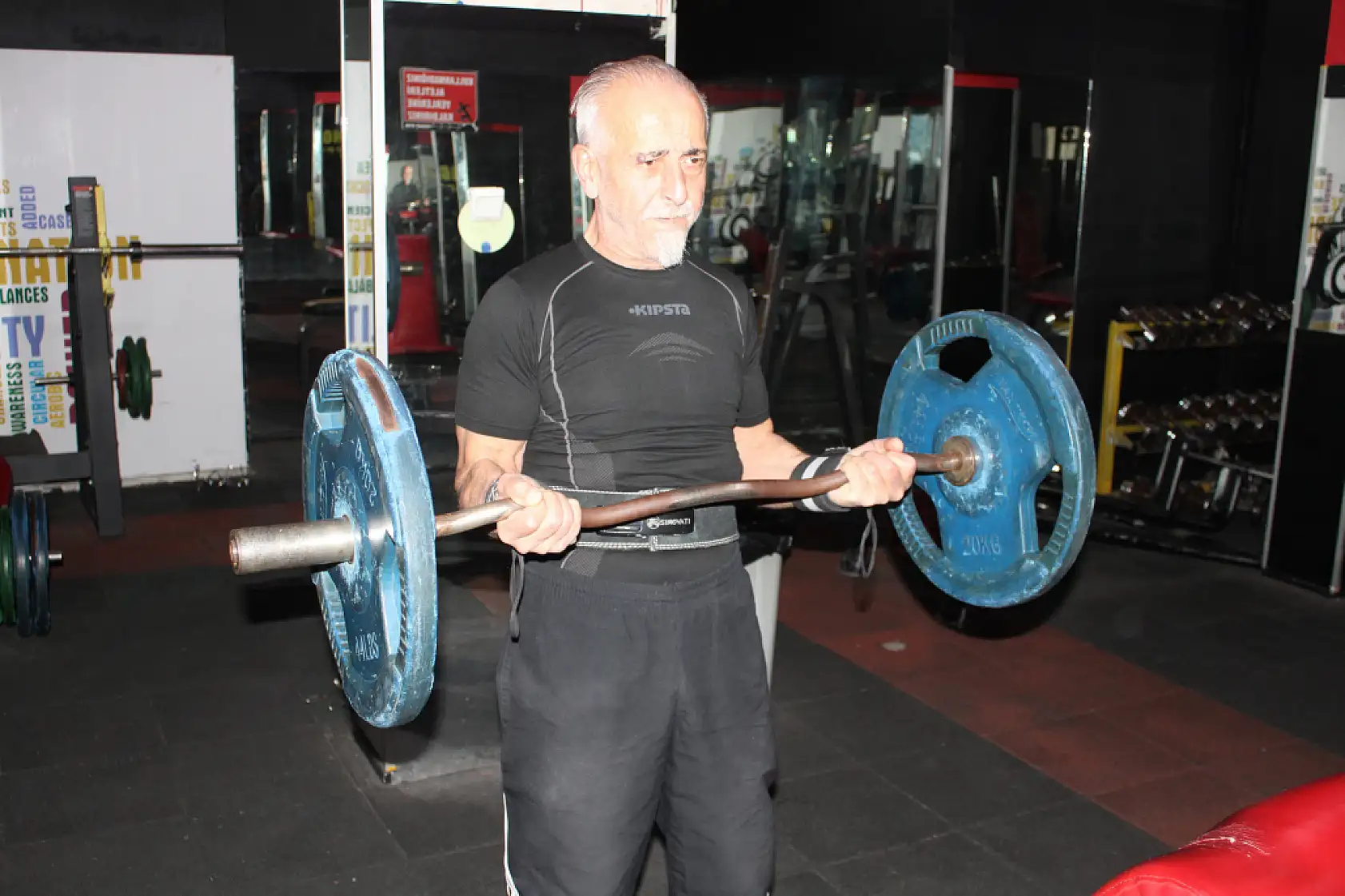 Eşi 'kendini toparla' dedi, Türkiye ve Avrupa şampiyonu oldu