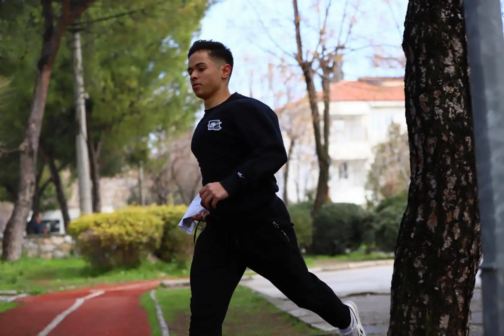 Muğla'da Oryantiring rüzgarı gençler şampiyonluk için koştu