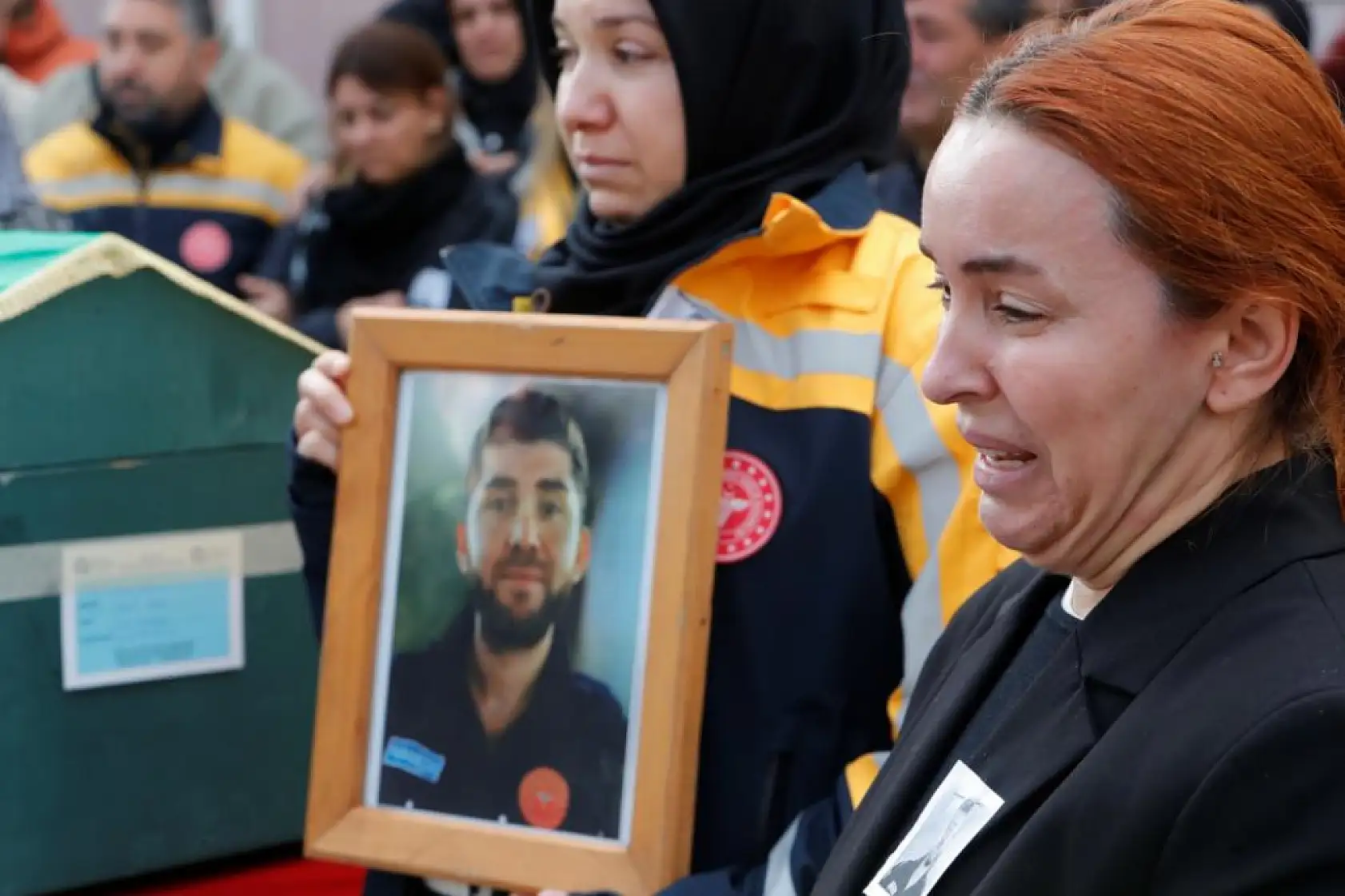 'Yok' cevabını kabul etmeyen 4 kişi genç Paramediği hayattan kopardı