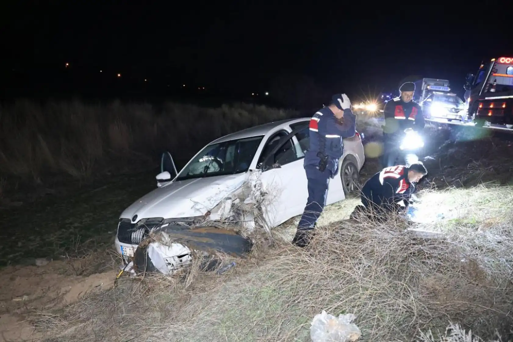 Feci trafik kazası! 1 ölü, 2 yaralı
