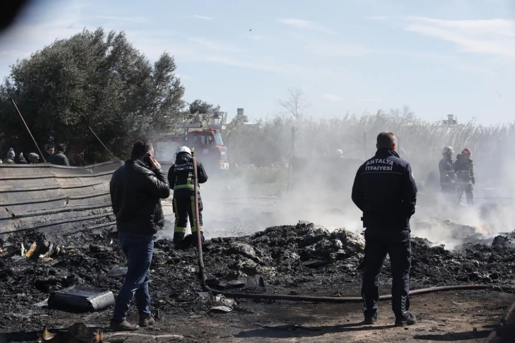 Hurdalıkta çıkan yangın korkuttu
