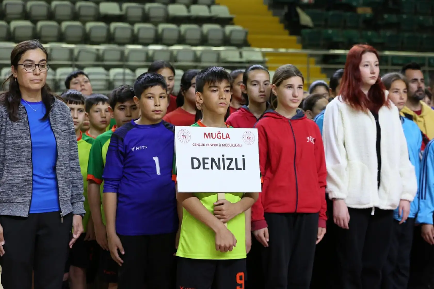 Menteşe'de okul sporları hentbol grup birinciliği heyecanı başladı
