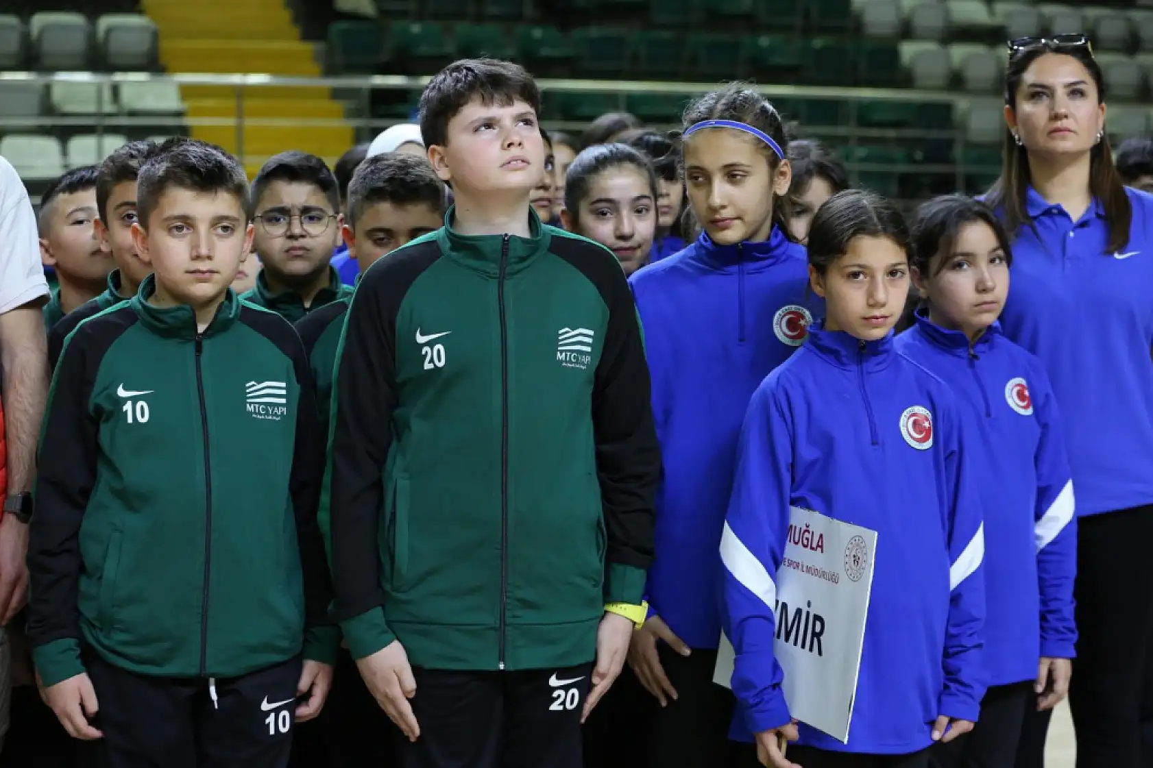 Menteşe'de okul sporları hentbol grup birinciliği heyecanı başladı