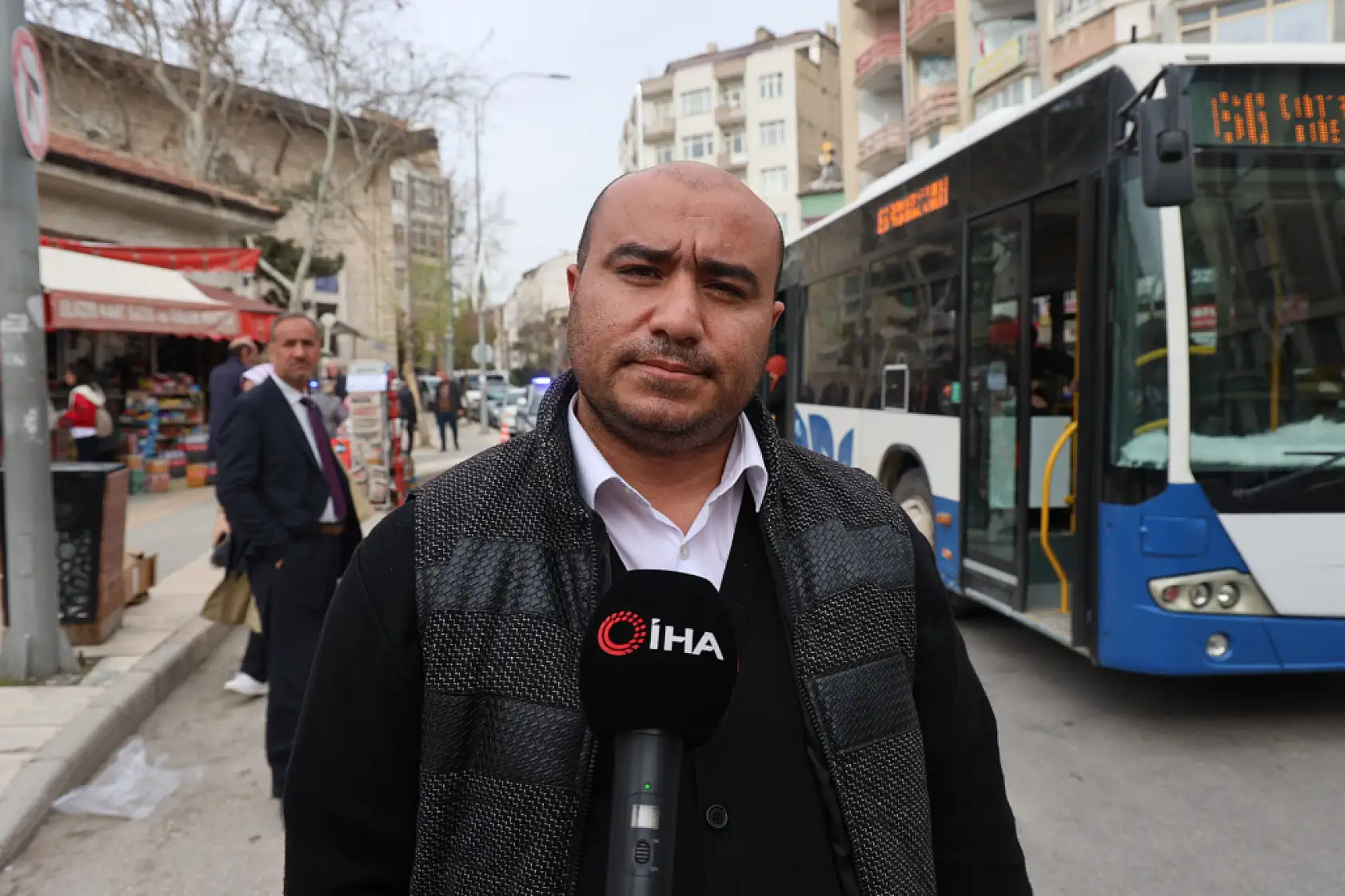 Otobüs şoföründen örnek davranış: Rahatsızlanan yolcuyu hastaneye yetiştirdi