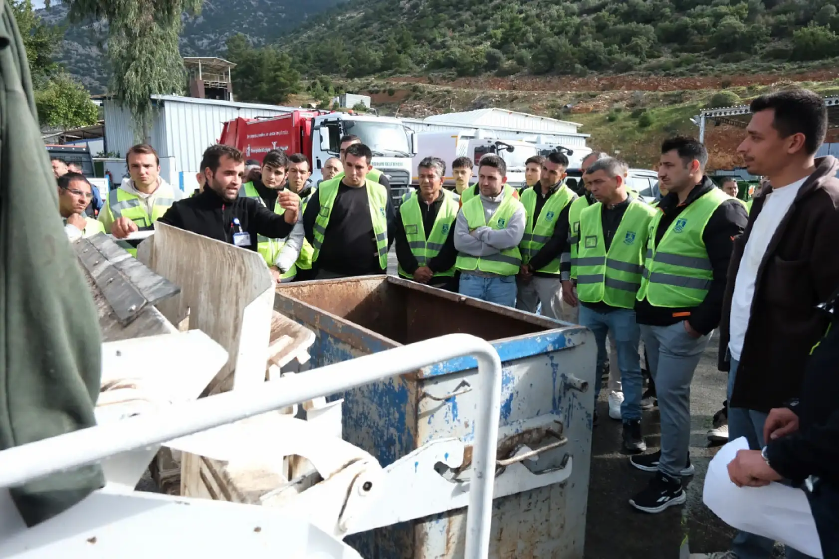 Yeni temizlik personelleri göreve başladı