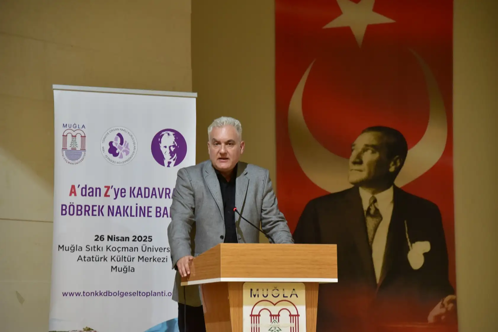 Muğla'da böbrek nakline ışık tutan bölgesel toplantı gerçekleştirildi