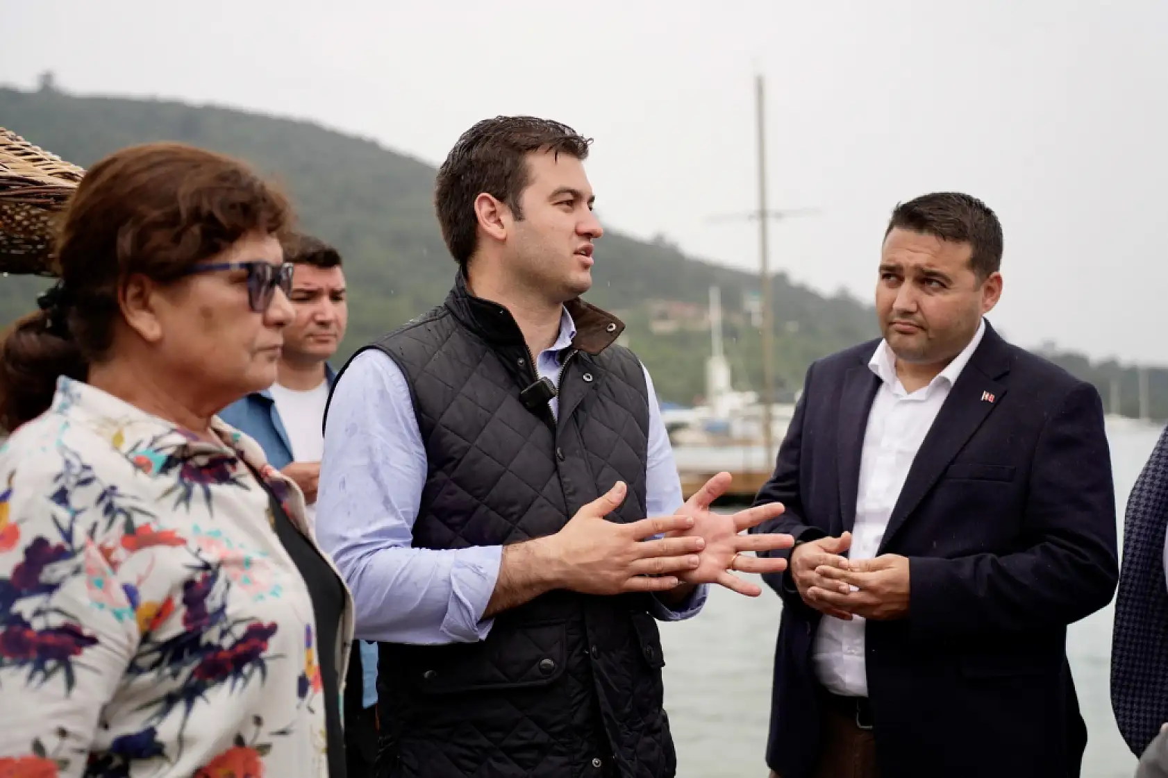 Başkan Mandalinci, vatandaşlarla bir araya geldi