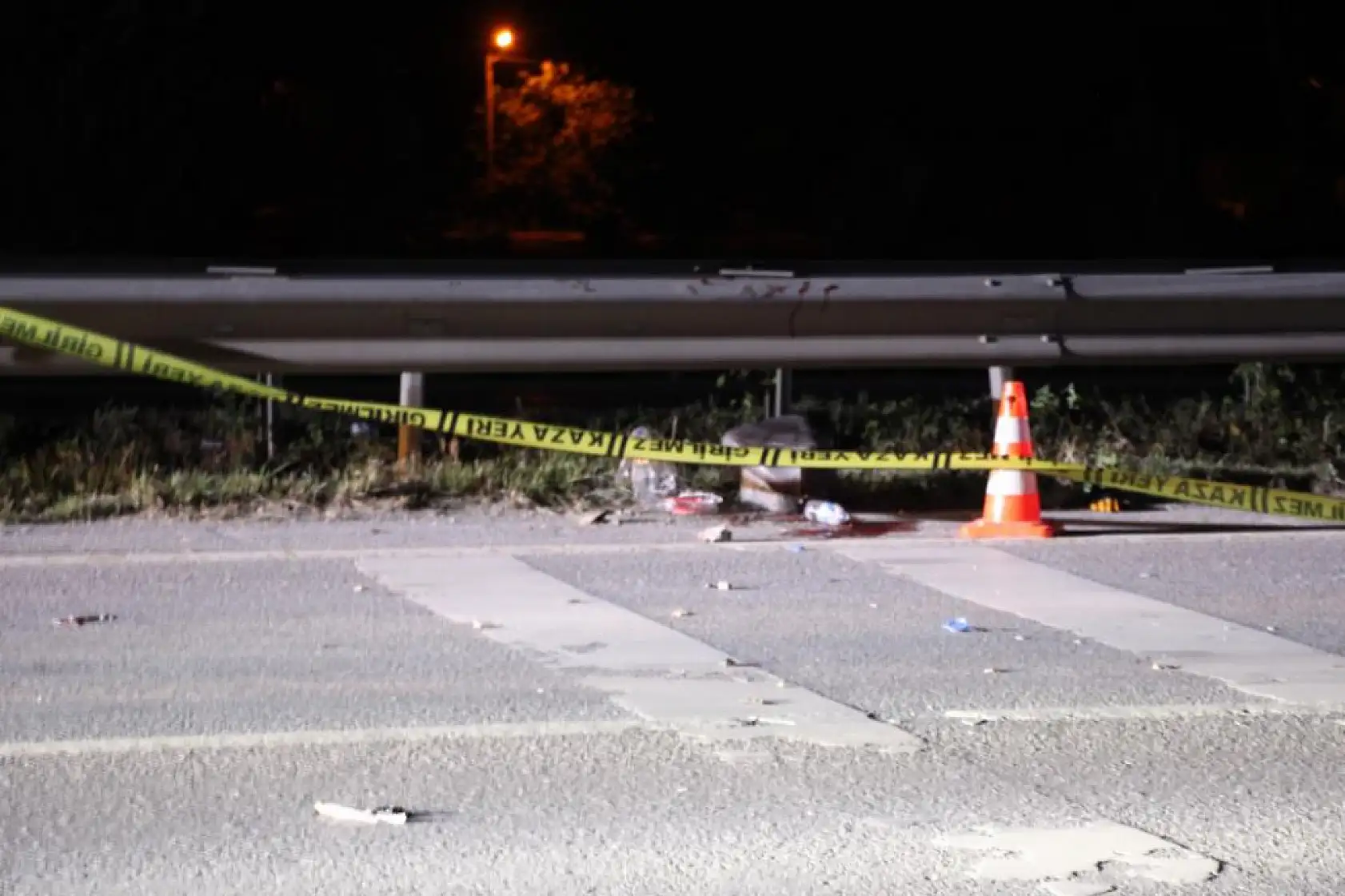 Genç sürücü feci kazada hayatını kaybetti, annenin feryadı yürek dağladı!