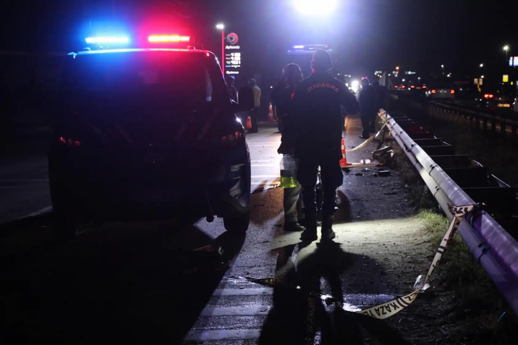 Genç sürücü feci kazada hayatını kaybetti, annenin feryadı yürek dağladı!