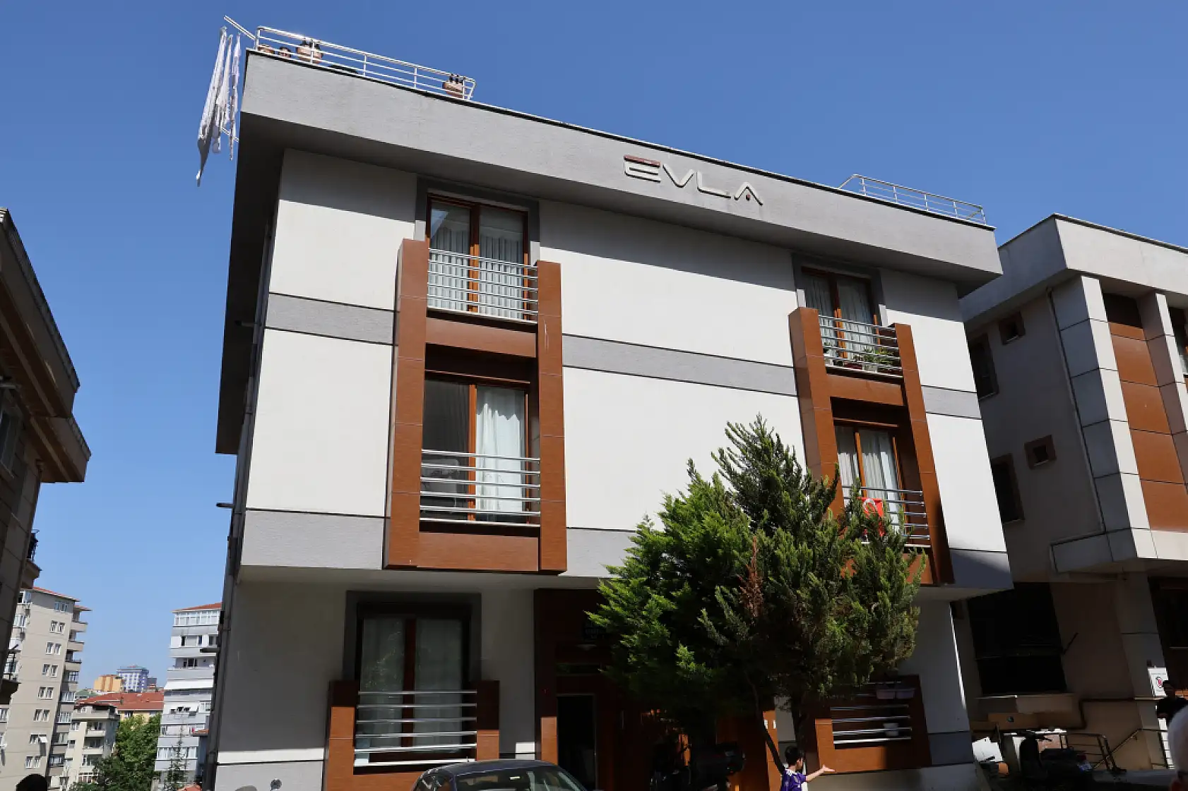 İhmal ettiği 24 bin liralık kredi borcu 6 milyon liralık evinden etti