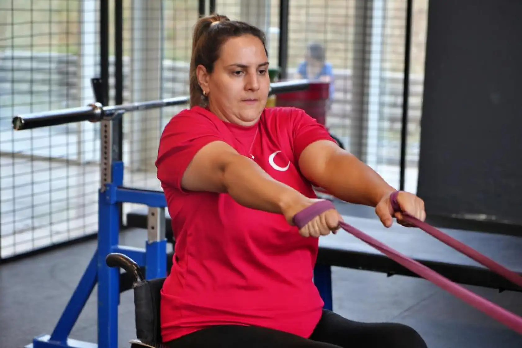 Engelleri aşan aşk: Simge Elif ve Faruk Öztürk'ün halterle değişen hayatları