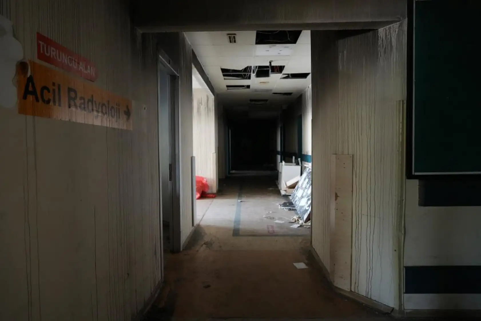 Görevli hemşire hastanenin acil servisindeki yangında verilen mücadeleyi anlattı