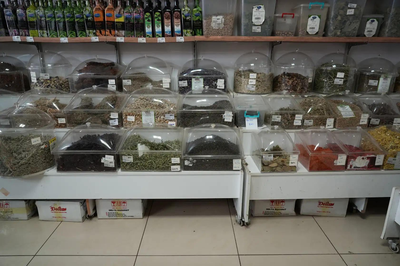 Kilosu 10 bin lira olsa da rağbet büyük: Yazın gözdesi bitkisel ürünler