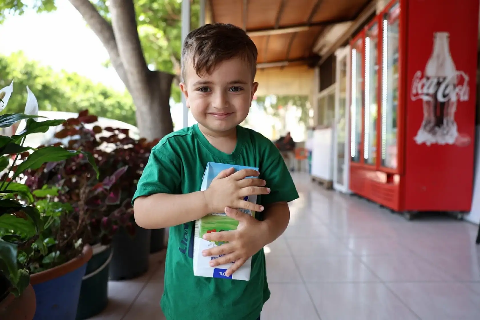 Bodrum Belediyesi 'Halk Süt Projesi'ni sürdürüyor