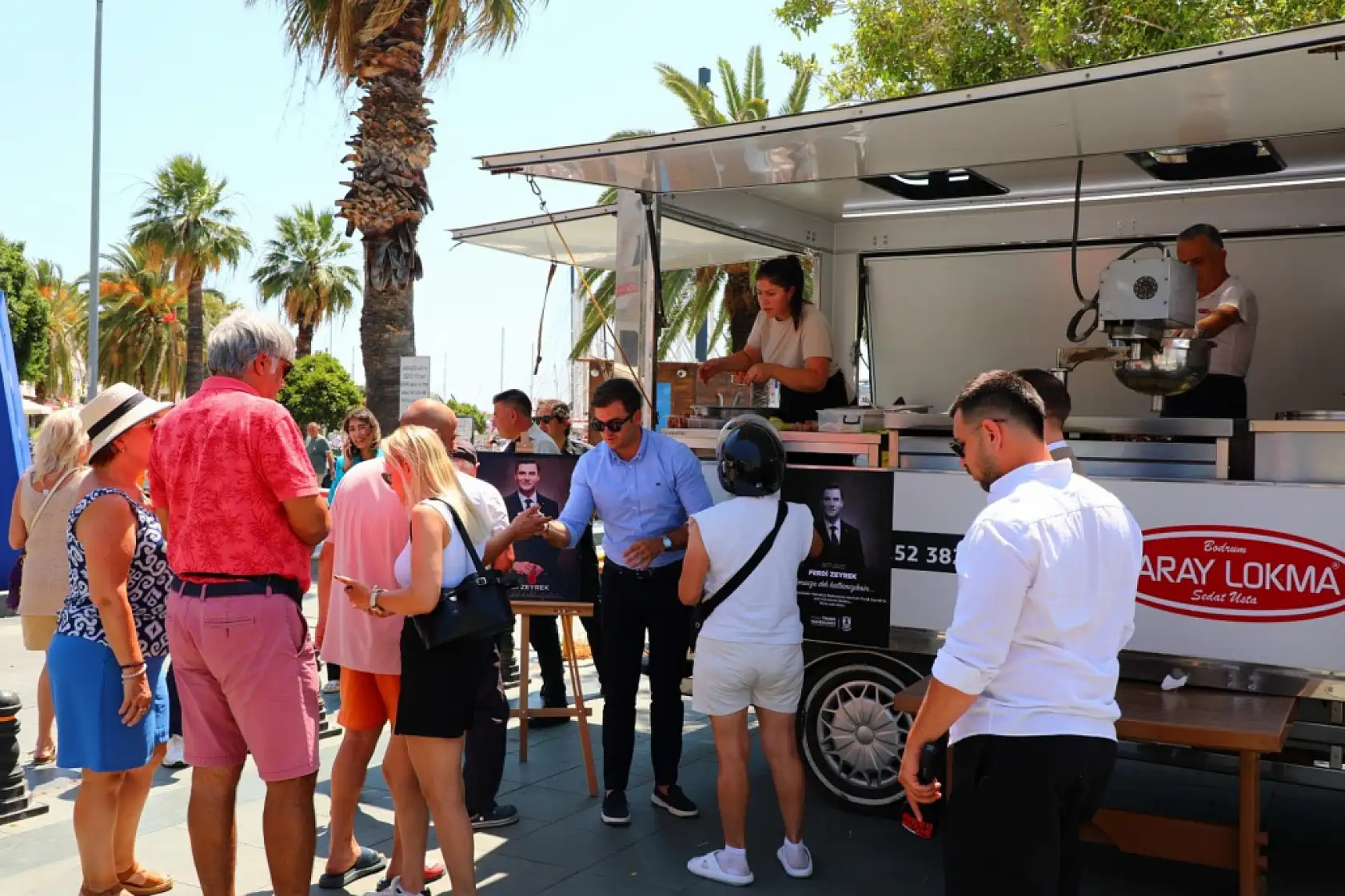 Bodrum'da Ferdi Zeyrek için lokma hayrı