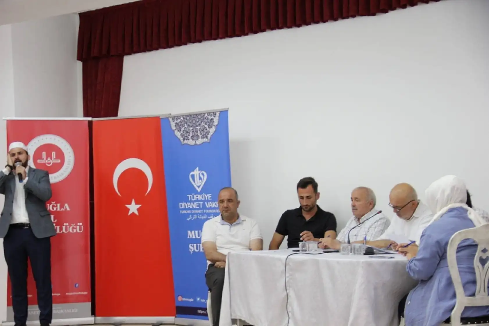 Muğla'da ezanı güzel okuma ve etkili hutbe okuma yarışmalarının il finalleri gerçekleştirildi