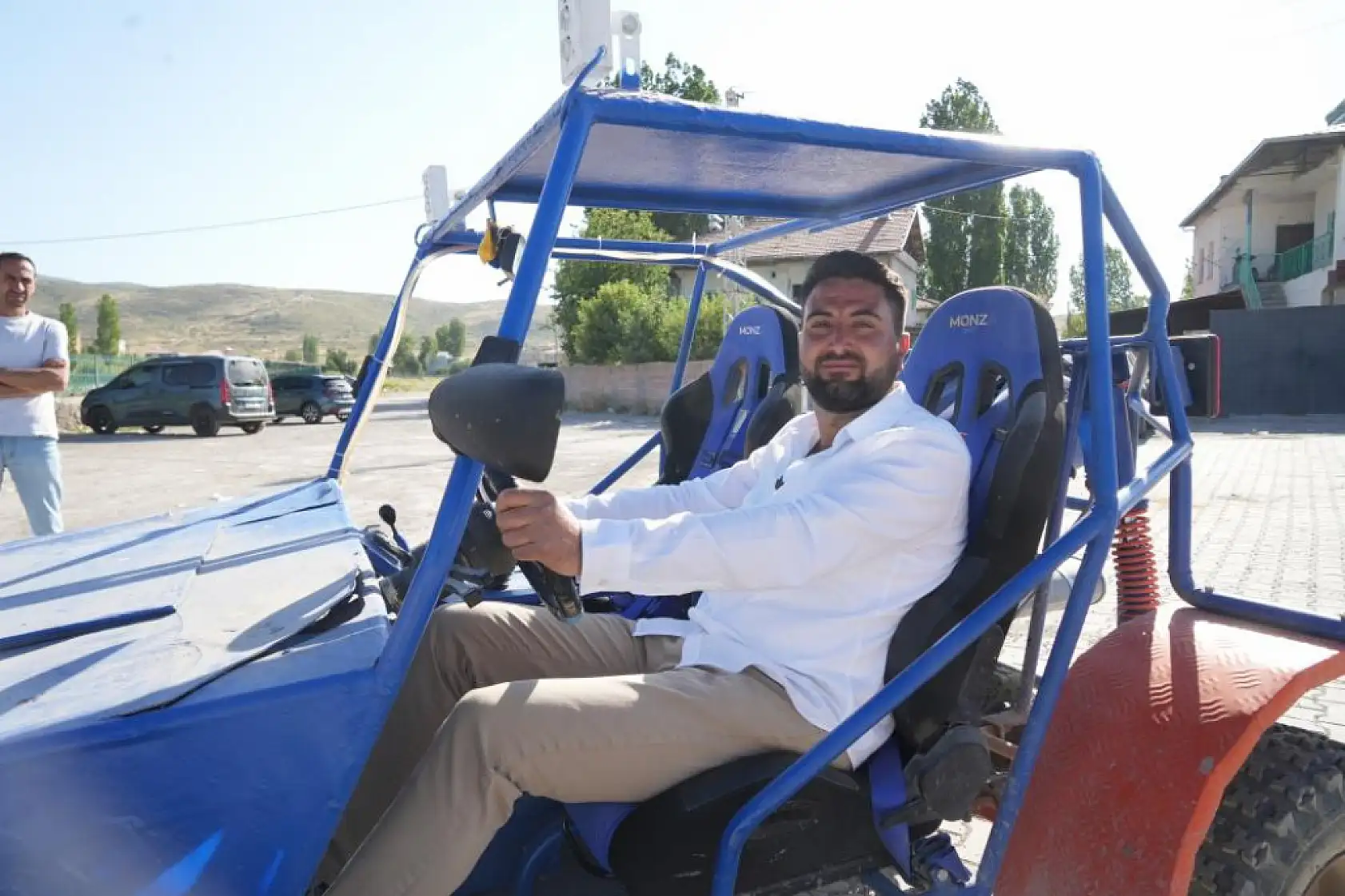 Su borularıyla arazi aracı üretti: 80 kilometre hıza ulaşıyor