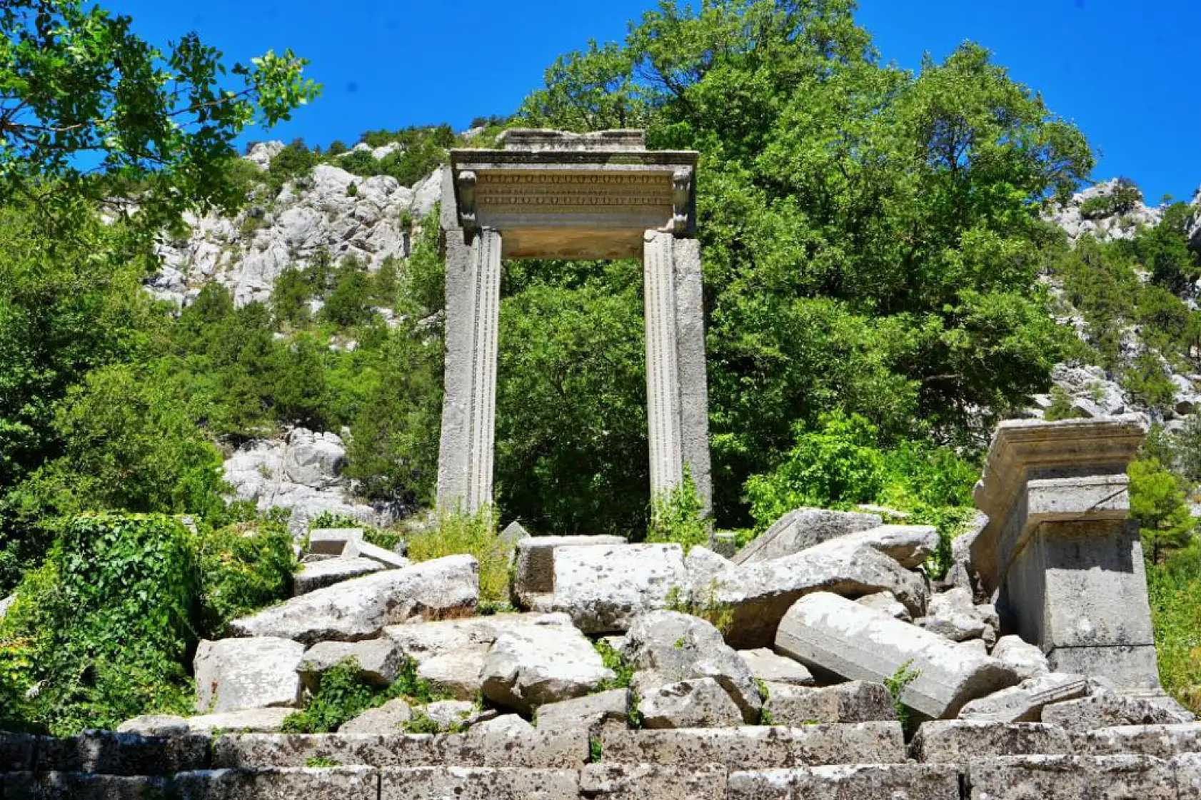 Termessos'ta tarih gün yüzüne çıkıyor: Antik kentte ilk kazı başladı