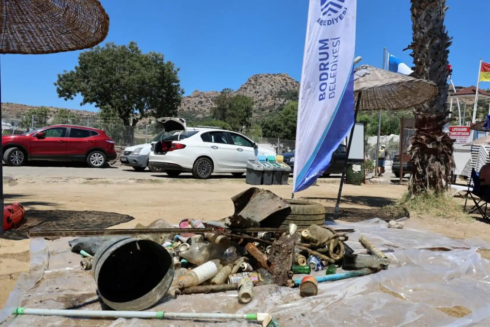 Bodrum Belediyesi'nden Türkbükü'nde Deniz Temizliği Seferberliği