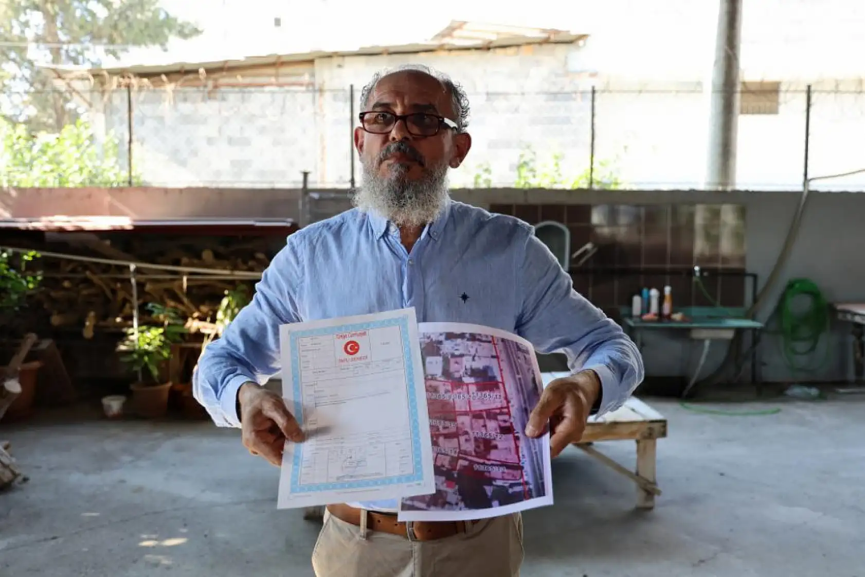 'Tapulu arazim' dedi, sokağın girişini kapattı
