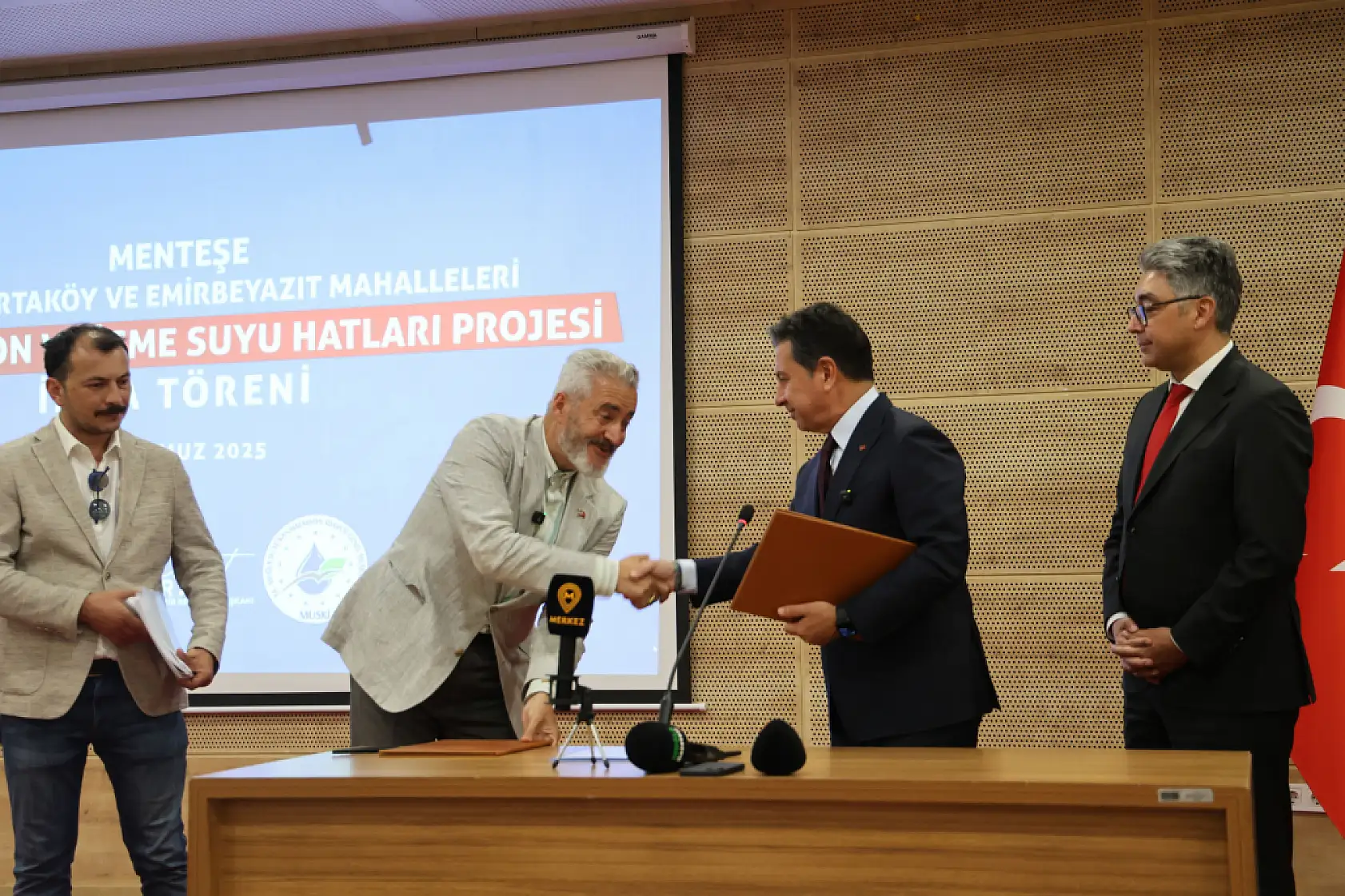 Menteşe'nin üç mahallesine 485 milyonluk altyapı yatırımı
