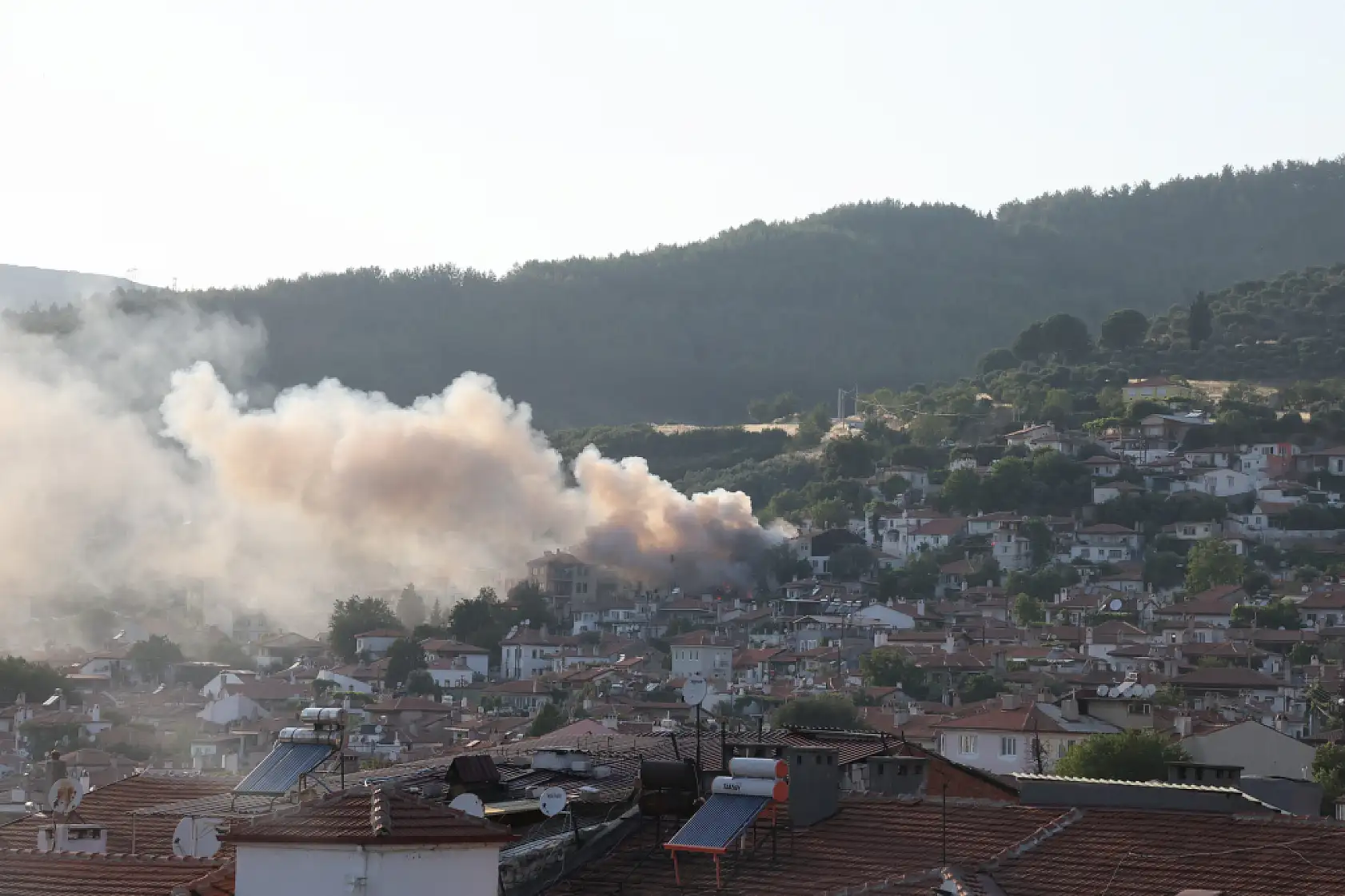 Menteşe'de ev yangını